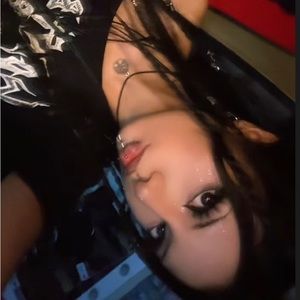 Meet your Posher, Angelina